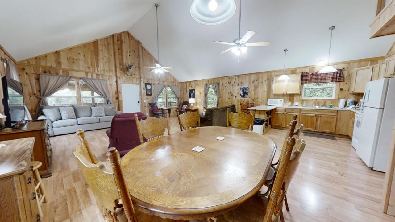 Tranquil Valley Retreat Cabin セバービル エクステリア 写真